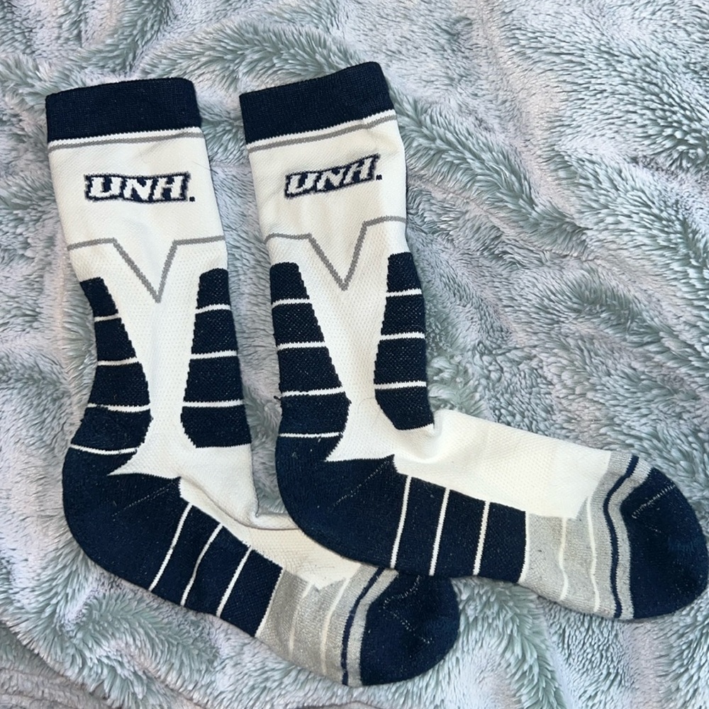 UNH socks